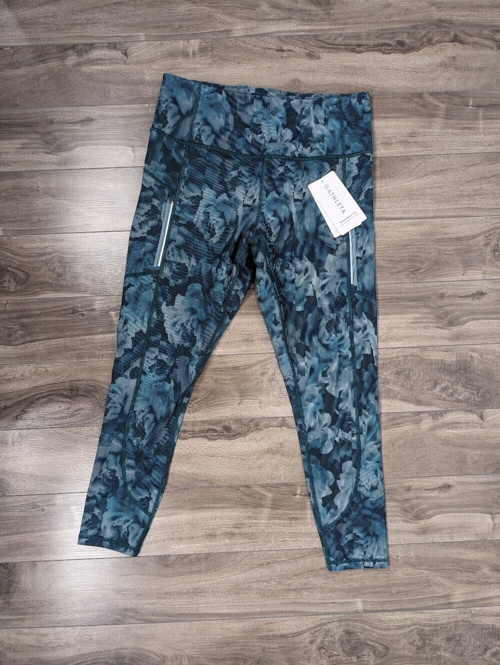 Athleta Rainier Printed Tight Legging Size 1X